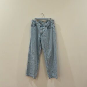 Levi Baggy Dad light washed jeans